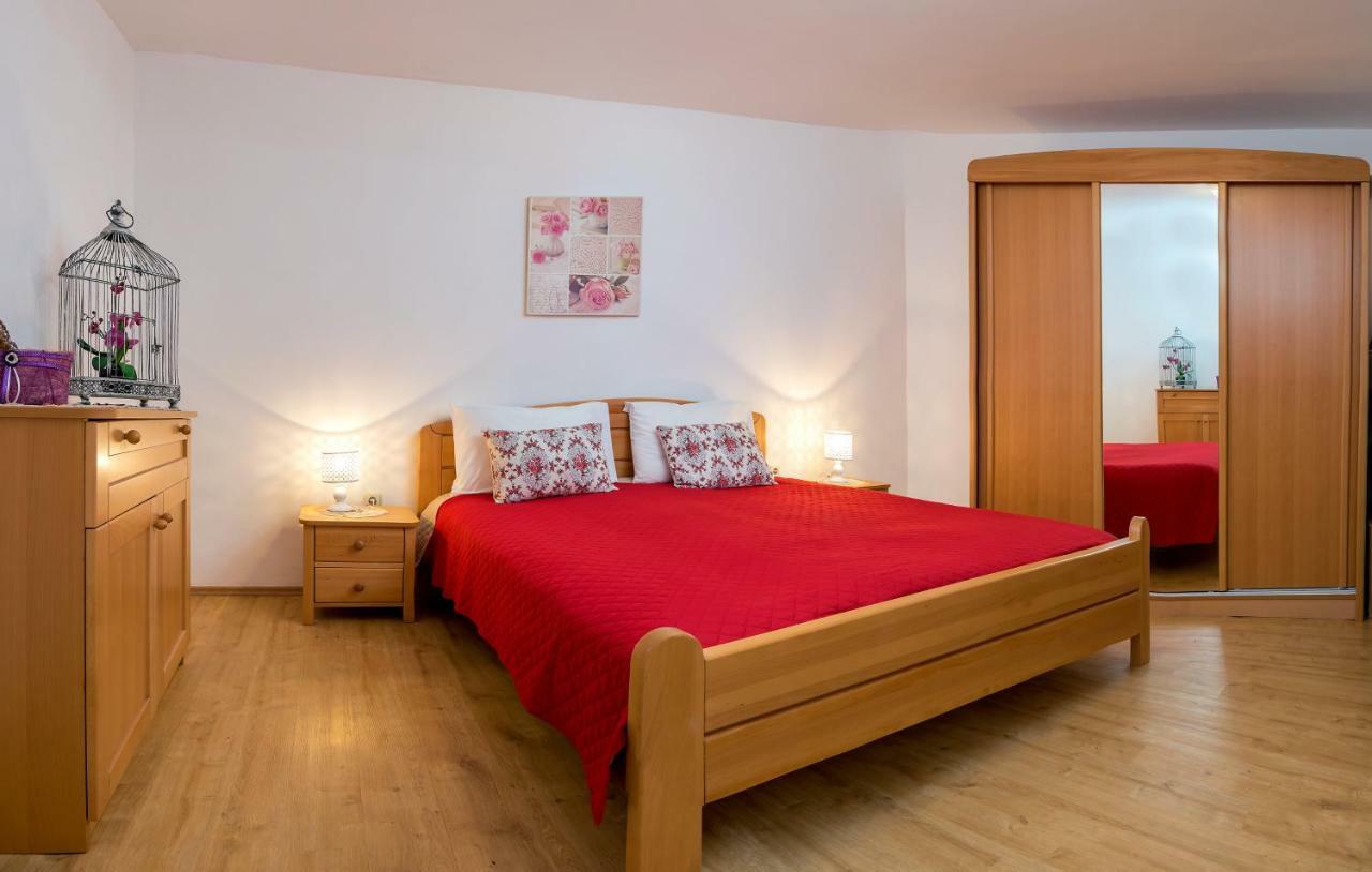 ספליט Apartments Emi מראה חיצוני תמונה